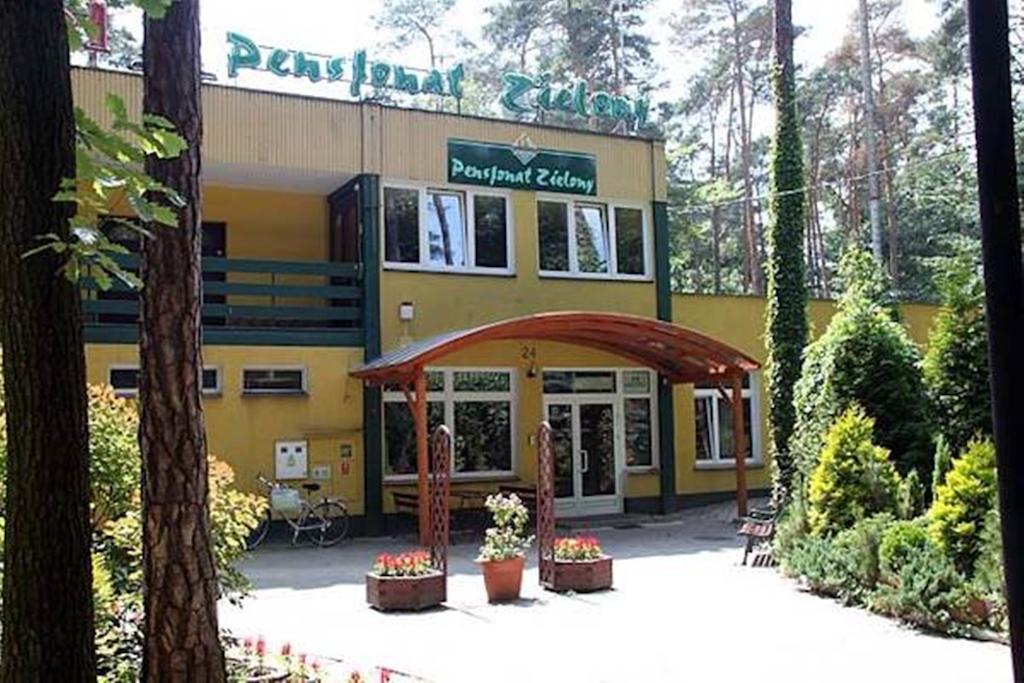 Hotel Zielony & Ow Borowik & Pensjonat Manhattan - Centrum Rekreacji I Wypoczynku Gastrotur 투라바 외부 사진